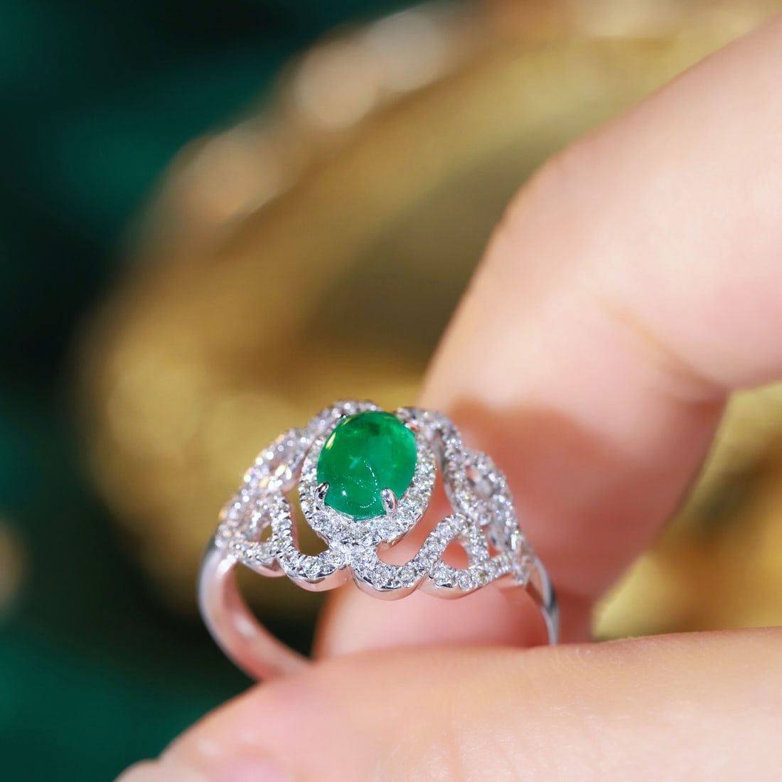 14k Gold 1.15 Ctw Natural Emerald & Diamond Ring - 4