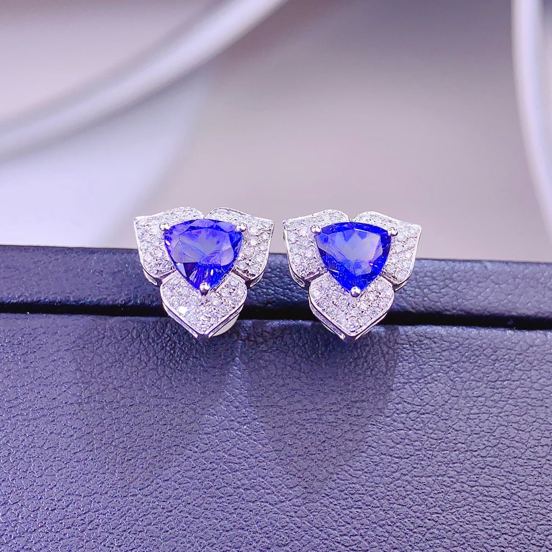 14k Gold 2.18 Ct Natural Tanzanite & Diamond Earrings - 4