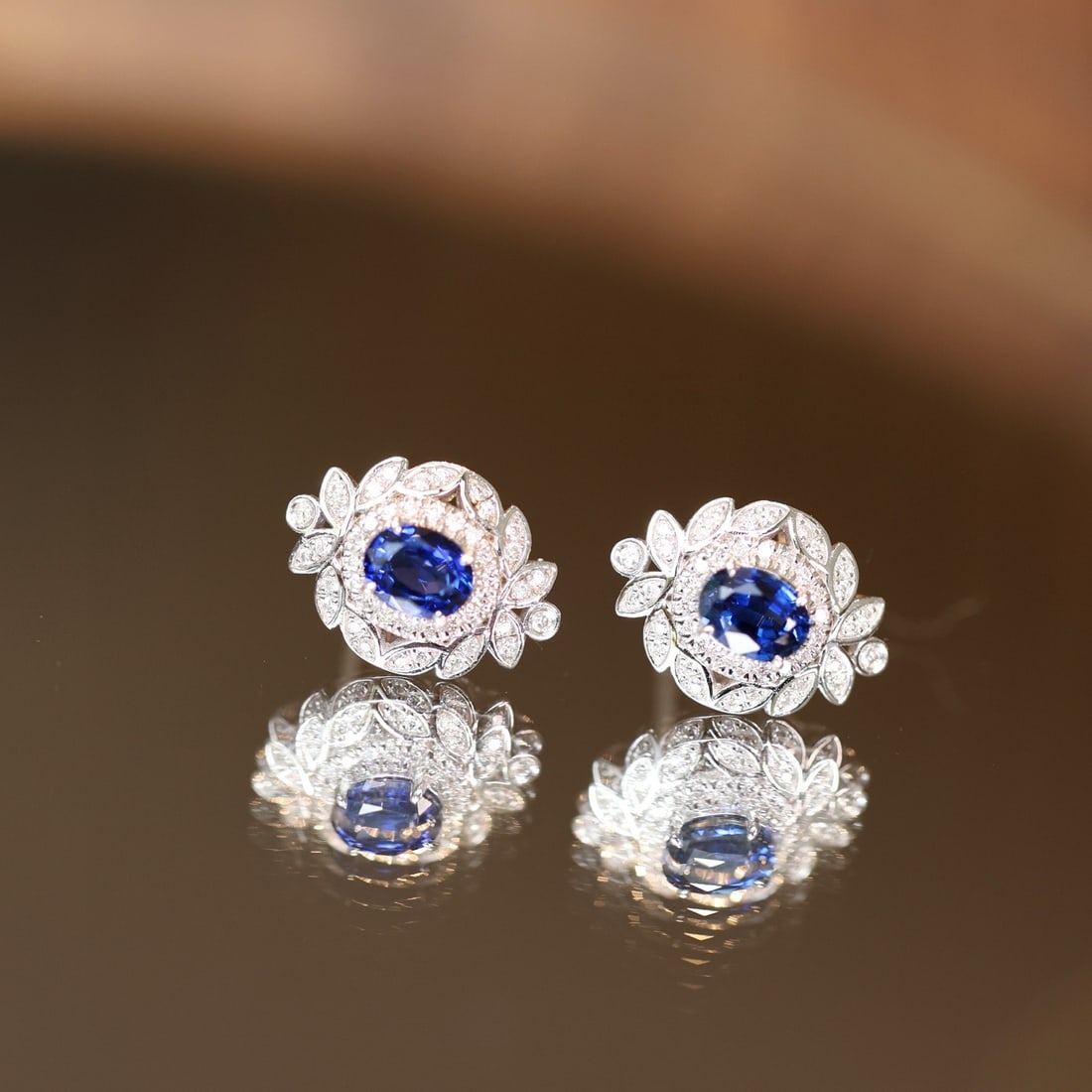 14k Gold 0.92 Ctw Natural Sapphire & Diamond Earrings - 6