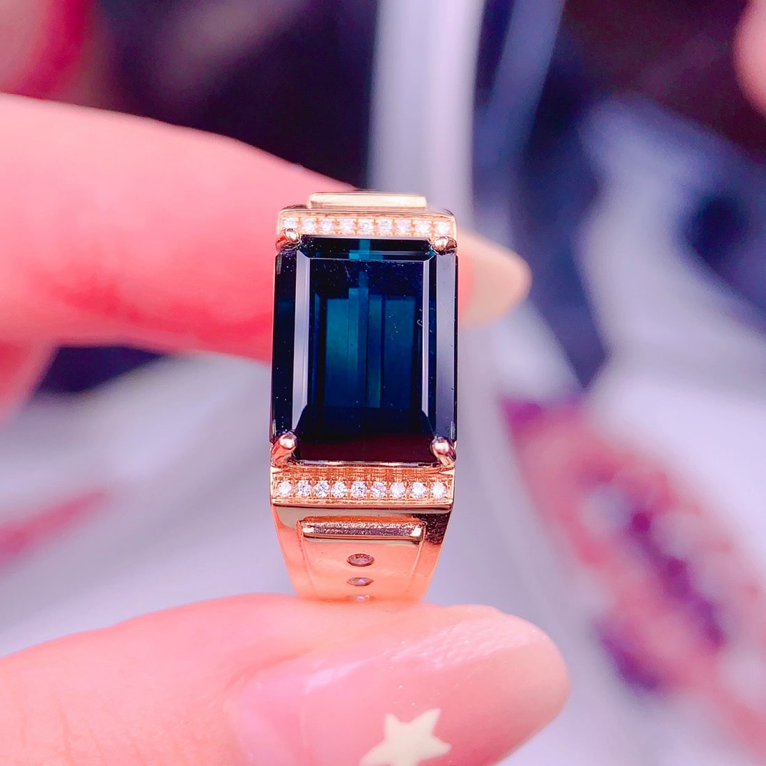 14k Gold 6 Ct Natural Tourmaline & Diamond & Men¡¯s Ring: Ref:231156395 // gold content:14k gold // ring size:8us // // main gemstone:tourmaline // shape:octagonal // carat weight:6ct // color:blue // treatment:natural // // adjacent gemstone 2 : diamond //