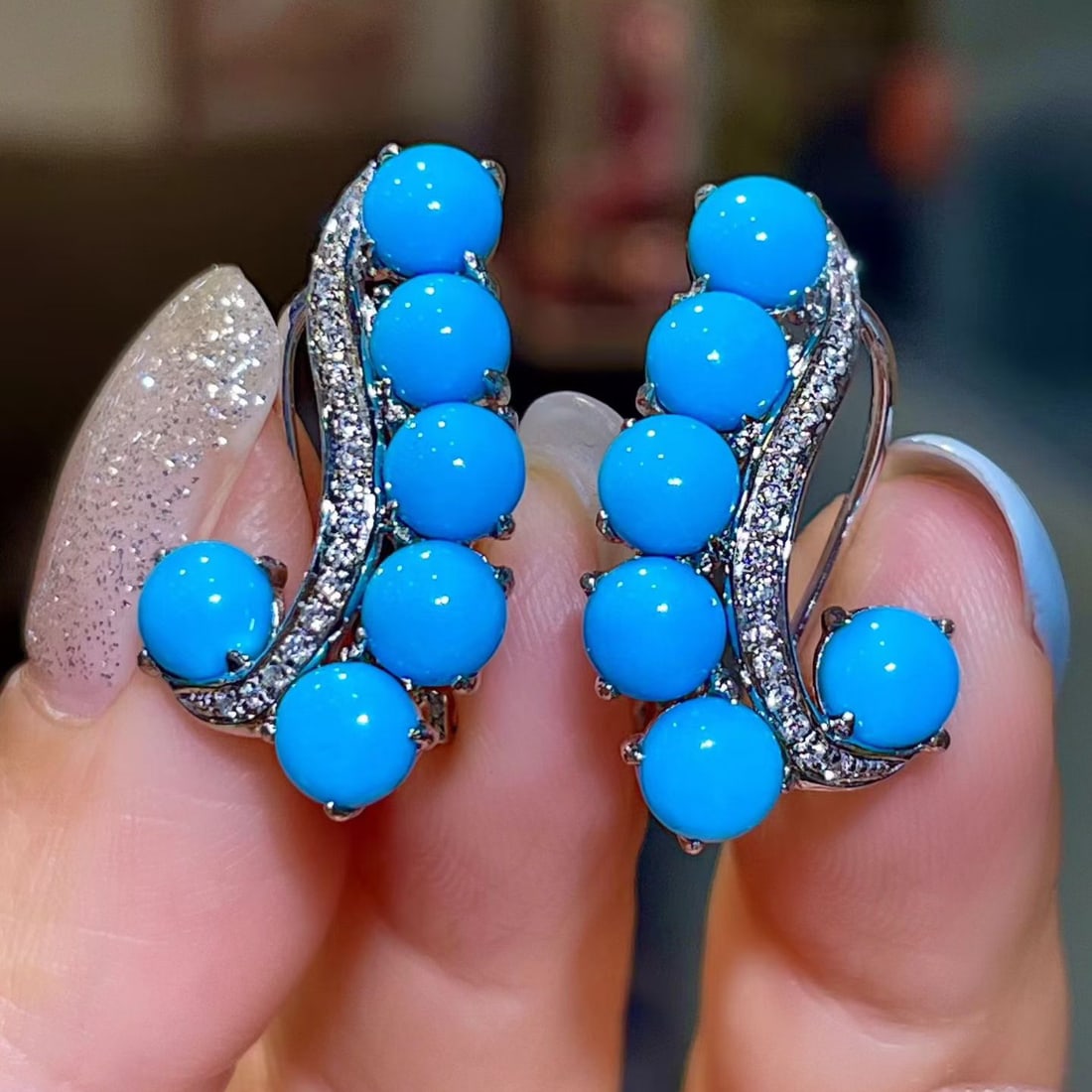 14k Gold 6.34 Ctw Natural Blue Turquoise & Diamond Earrings: Ref:231156396 // gold content:14k gold // main gemstone:blue turquoise // shape:round // carat weight:6. 16ct // color:blue // treatment:natural // cut grade:g // // adjacent gemstone 2 : diamond //
