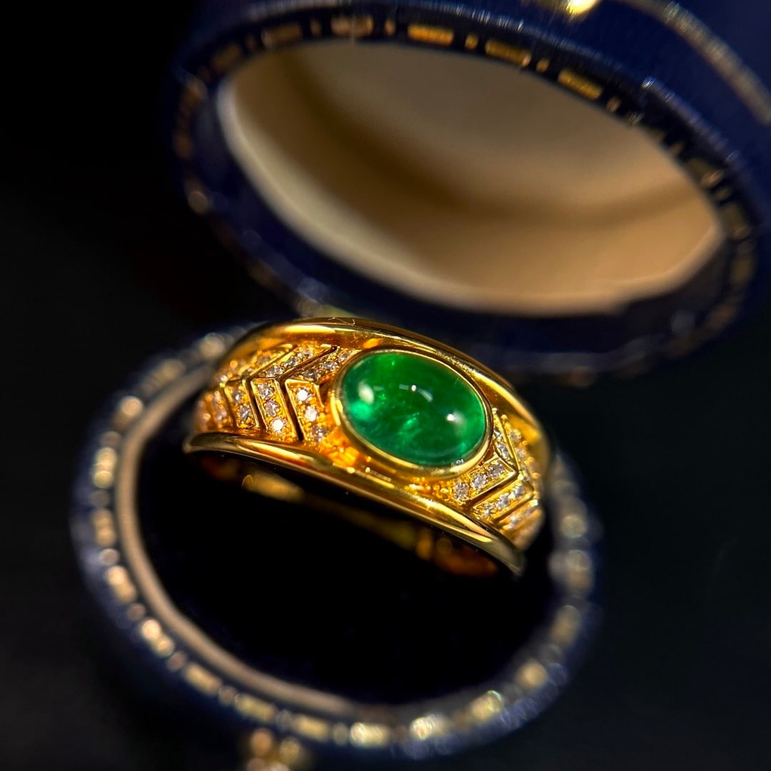 14k Gold 1.20 Ctw Vivid Green Natural Emerald & Diamond Ring - 2
