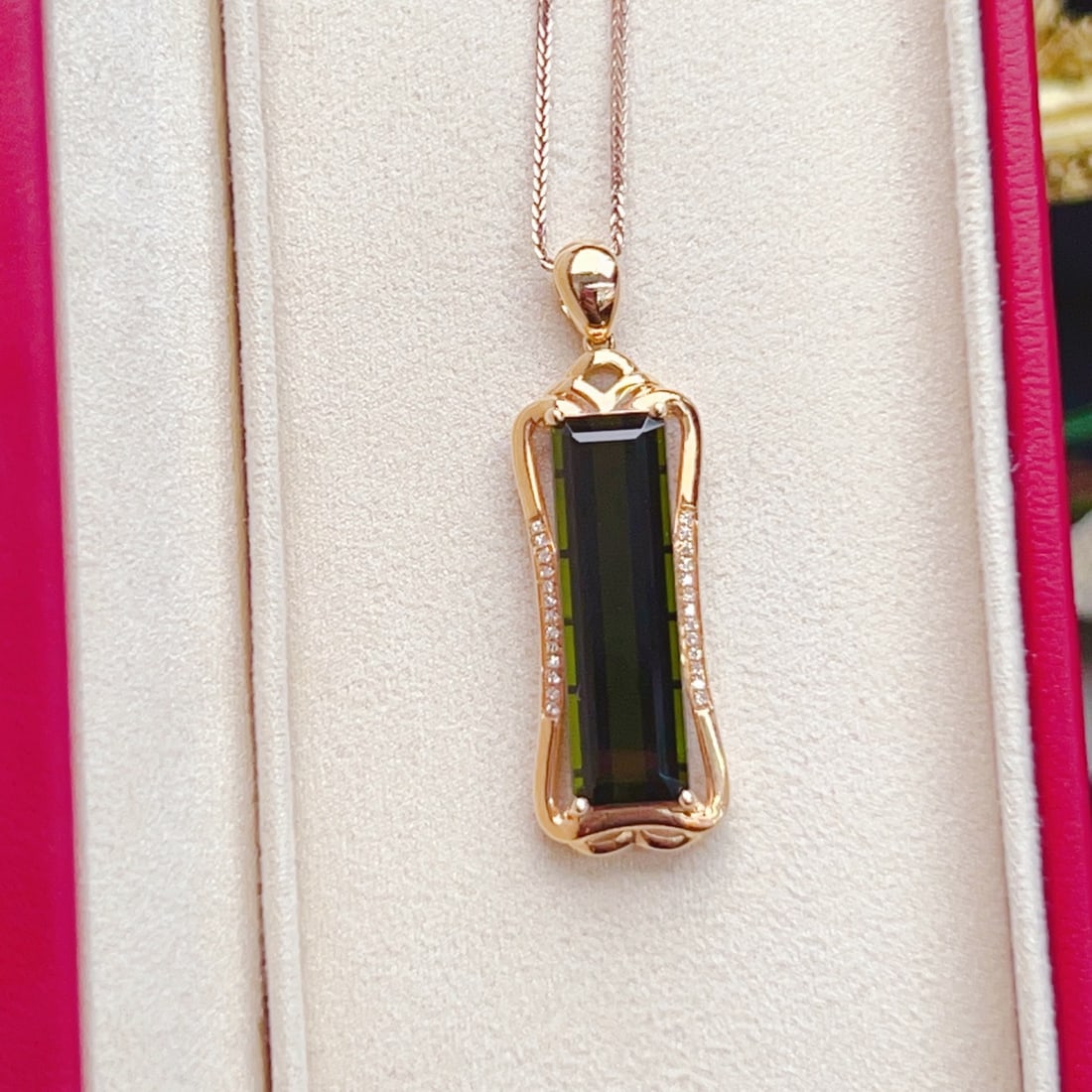 14k Gold 7.83 Ctw Natural Tourmaline & Diamond Pendant( Without Chain ) - 2