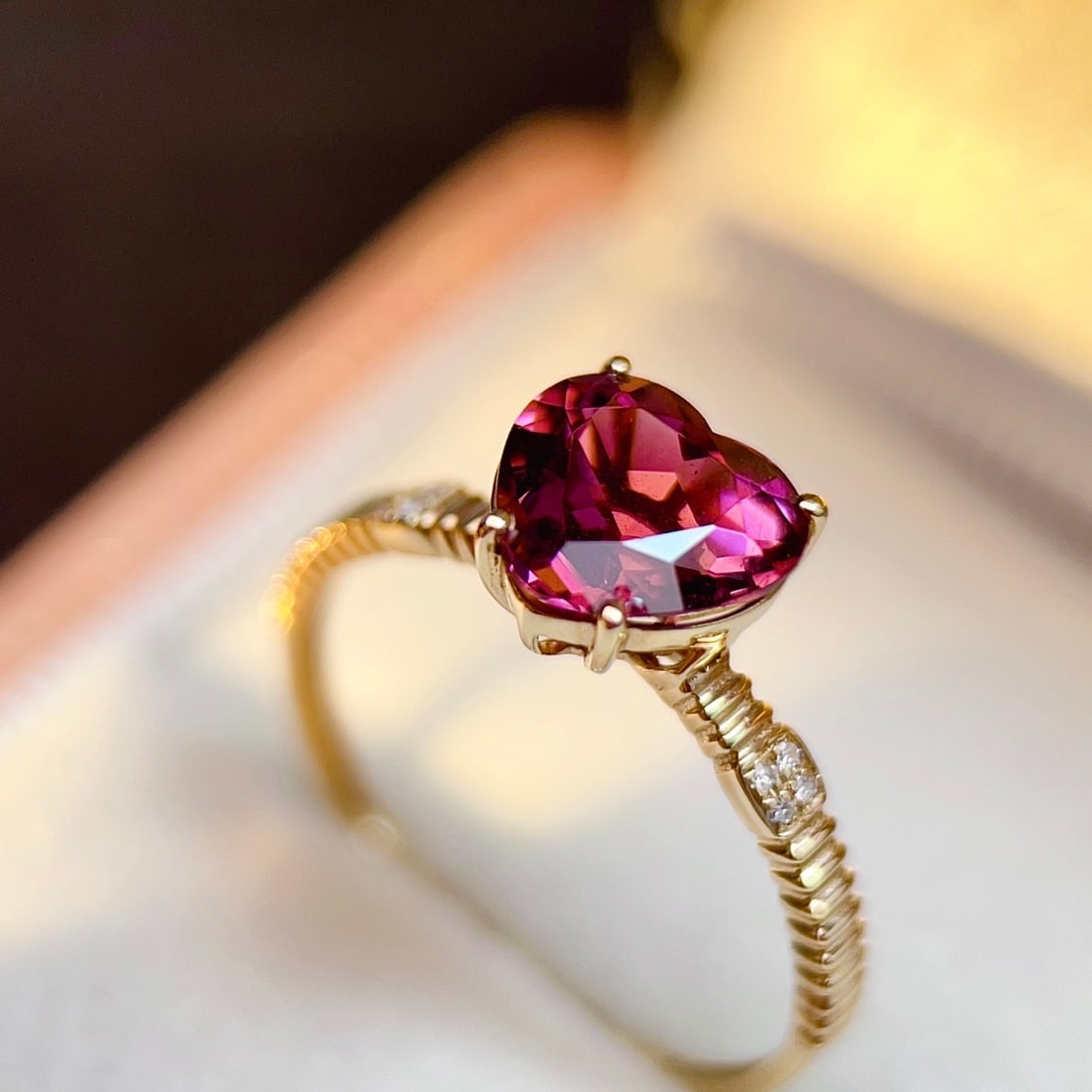 14k Gold 1.57 Ctw Natural Tourmaline & Diamond Ring - 4