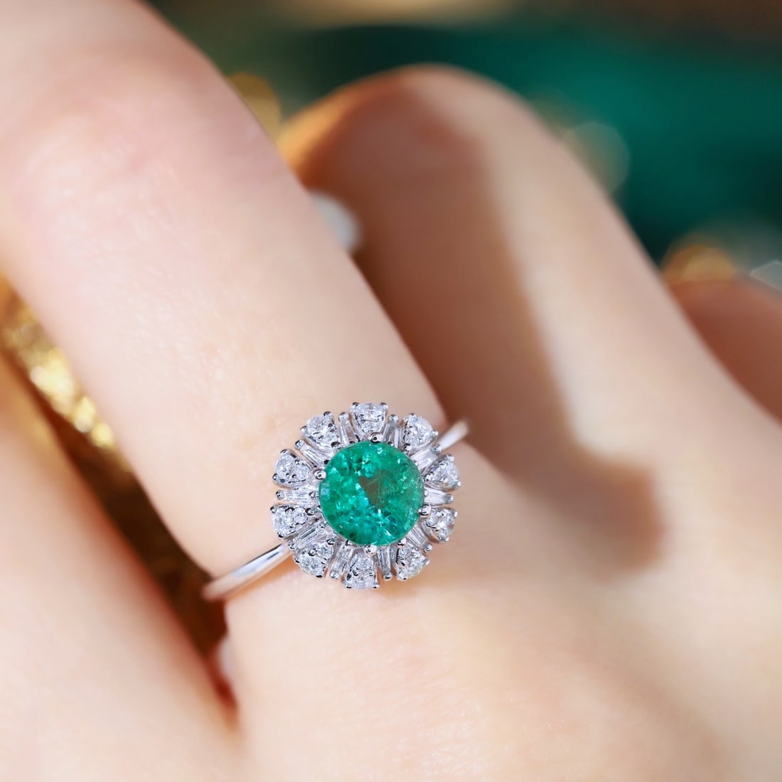 14k Gold 1.29 Ctw Natural Emerald & Diamond Ring - 7