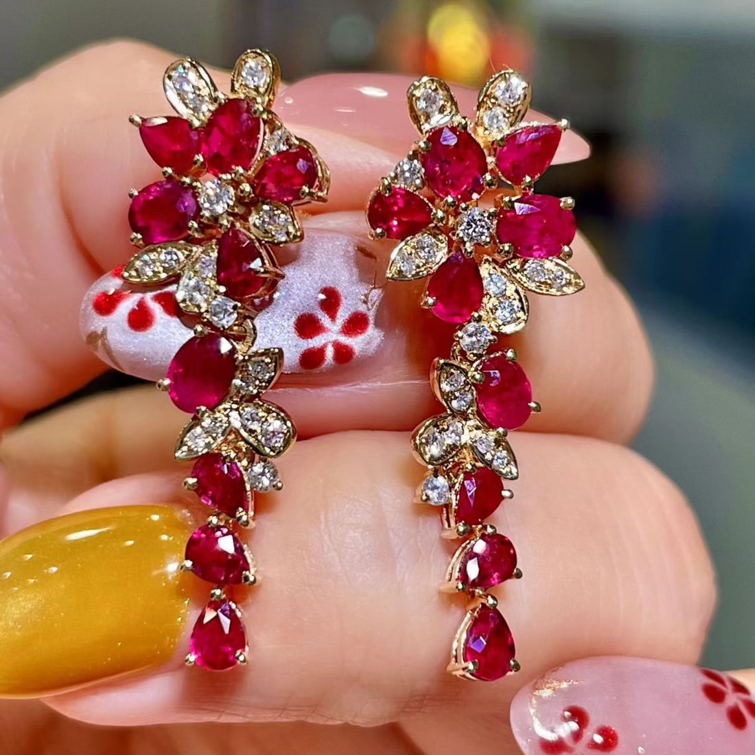 14k Gold 4.64 Ctw Natural Ruby & Diamond Earrings: Ref:231156416 // gold content:14k gold // main gemstone:ruby // shape:multiple // carat weight:4. 16ct // color:red // treatment:natural // // adjacent gemstone 2 : diamond // shape:round // carat wei