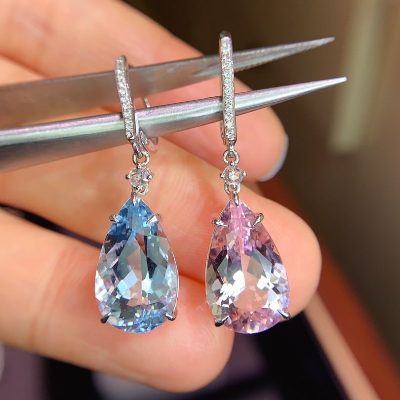 14k Gold 9.89 Ctw Natural Aquamarine & Morganite & Diamond Earrings: Ref:231156424 // gold content:14k gold // main gemstone:aquamarine & morganite // shape:pear // carat weight:9. 62ct // color:blue & pink // treatment:natural // // adjacent gemstone 2 : diamond //
