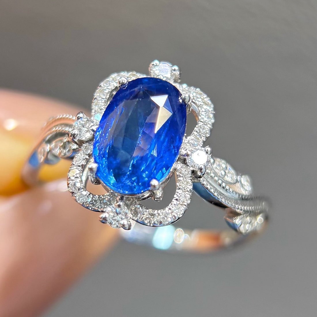 14k Gold 2.40 Ctw Natural Sapphire & Diamond Ring - 5