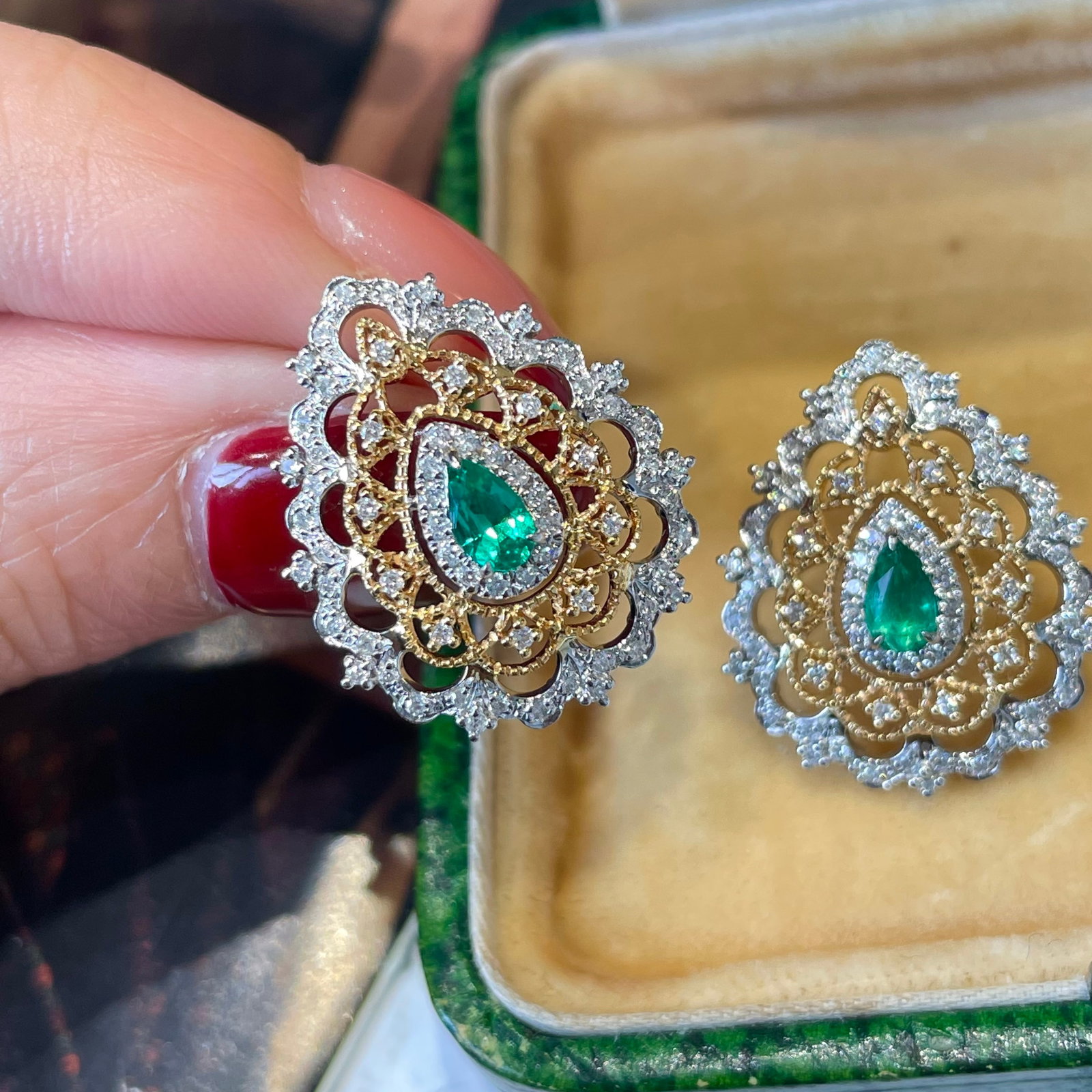 14k Gold 0.31 Ct Natural Emerald & Diamond Earrings - 2