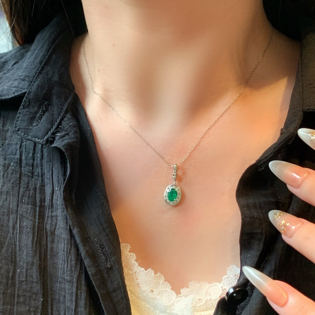 14k Gold 1.16 Ctw Natural Emerald & Diamond Pendant( Without Chain ) - 4