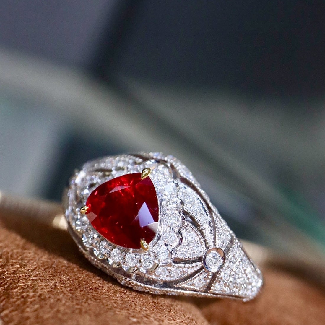 14k Gold 1.59 Ctw Natural Ruby & Diamond Ring - 5