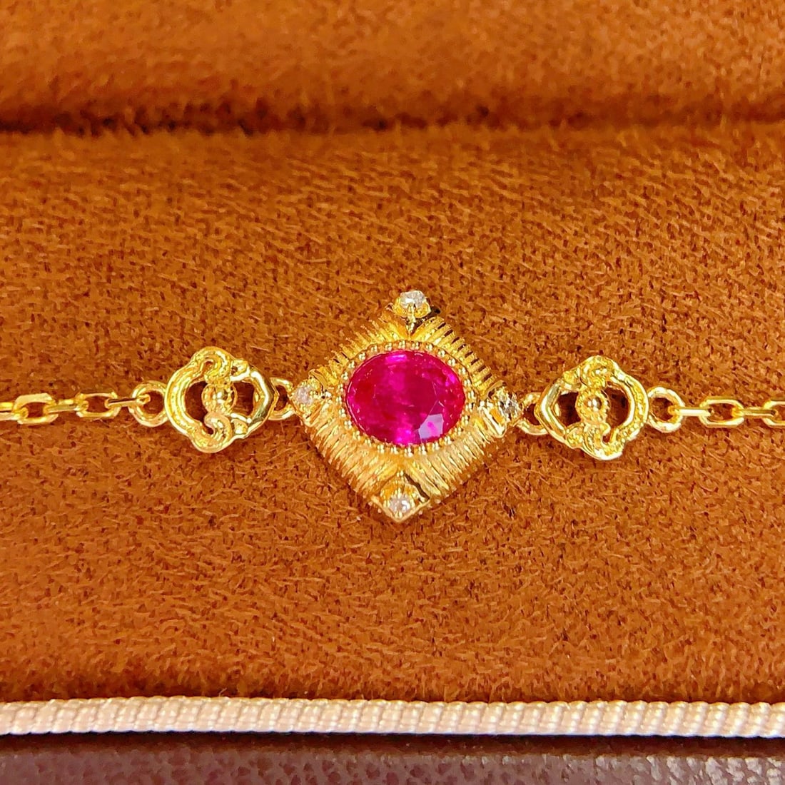 14k Gold 0.5 Ct Natural Ruby & Diamond Bracelet - 3