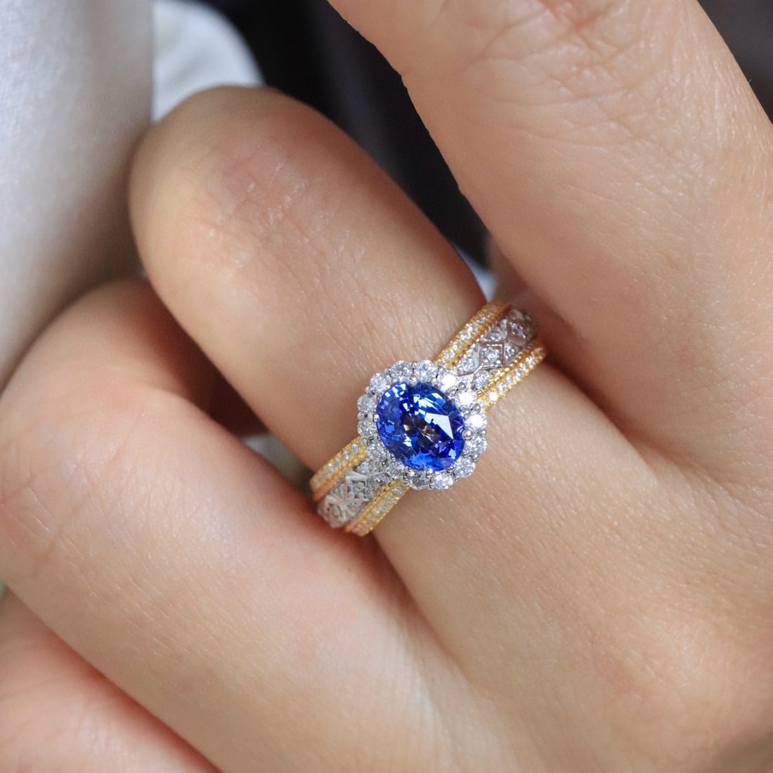14k Gold 1.42 Ctw Natural Sapphire & Diamond Ring - 6
