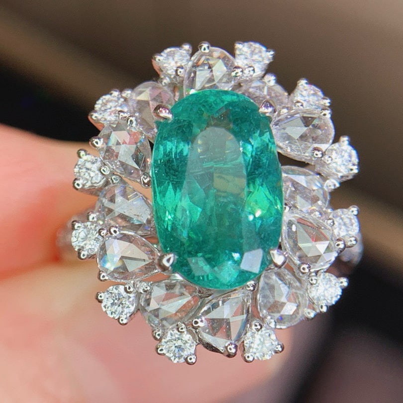 14k Gold 4.78 Ctw Natural Paraiba Tourmaline & Diamond Ring/pendant( Without Chain ): Ref:231157104 // gold content:14k gold // ring size:7. 25us // // main gemstone:paraiba tourmaline // shape:oval // carat weight:3. 36ct // color:bluish green // treatment:natural // // adjacent gemst