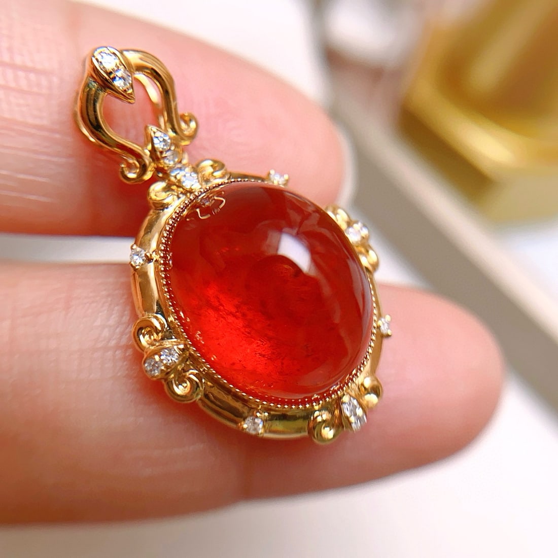 14k Gold 14.50 Ct Natural Spessartine & Diamond Pendant( Without Chain ) - 6