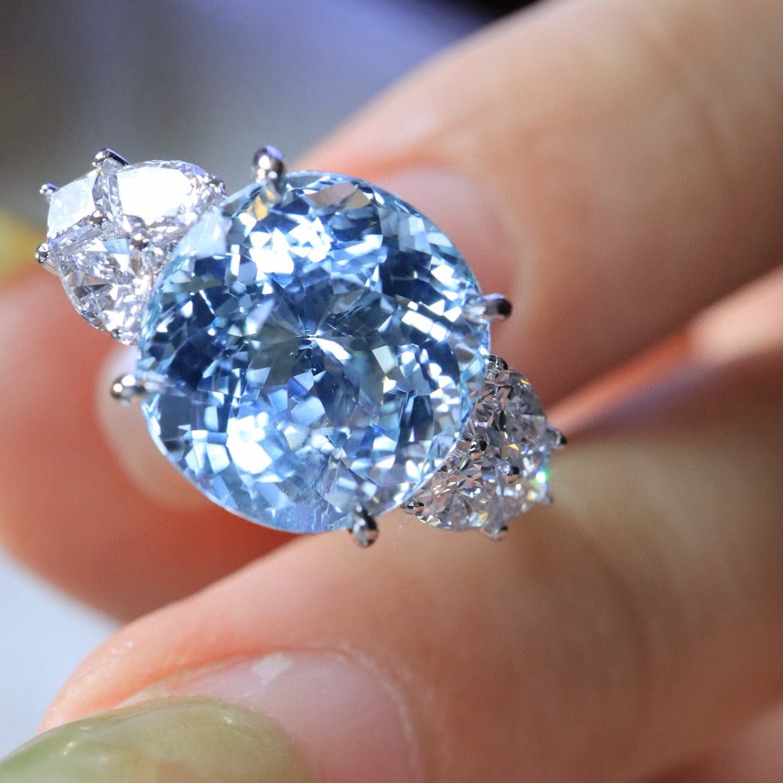 14k Gold 6.09 Ctw Natural Aquamarine & Lab Grown Diamond Ring - 4