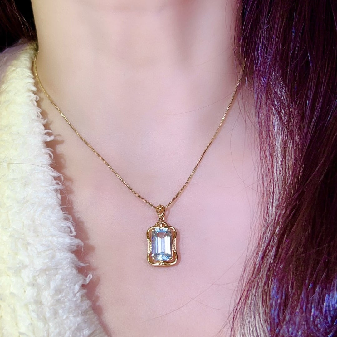 14k Gold 4.10 Ct Natural Aquamarine & Diamond Pendant( Without Chain ) - 3