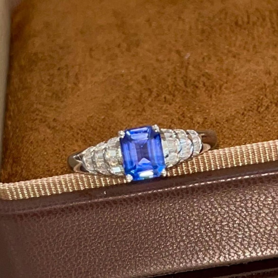 14k Gold 1.25 Ct Natural Sapphire & Diamond Ring - 2