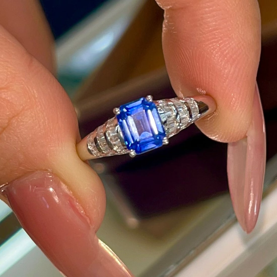 14k Gold 1.25 Ct Natural Sapphire & Diamond Ring - 4