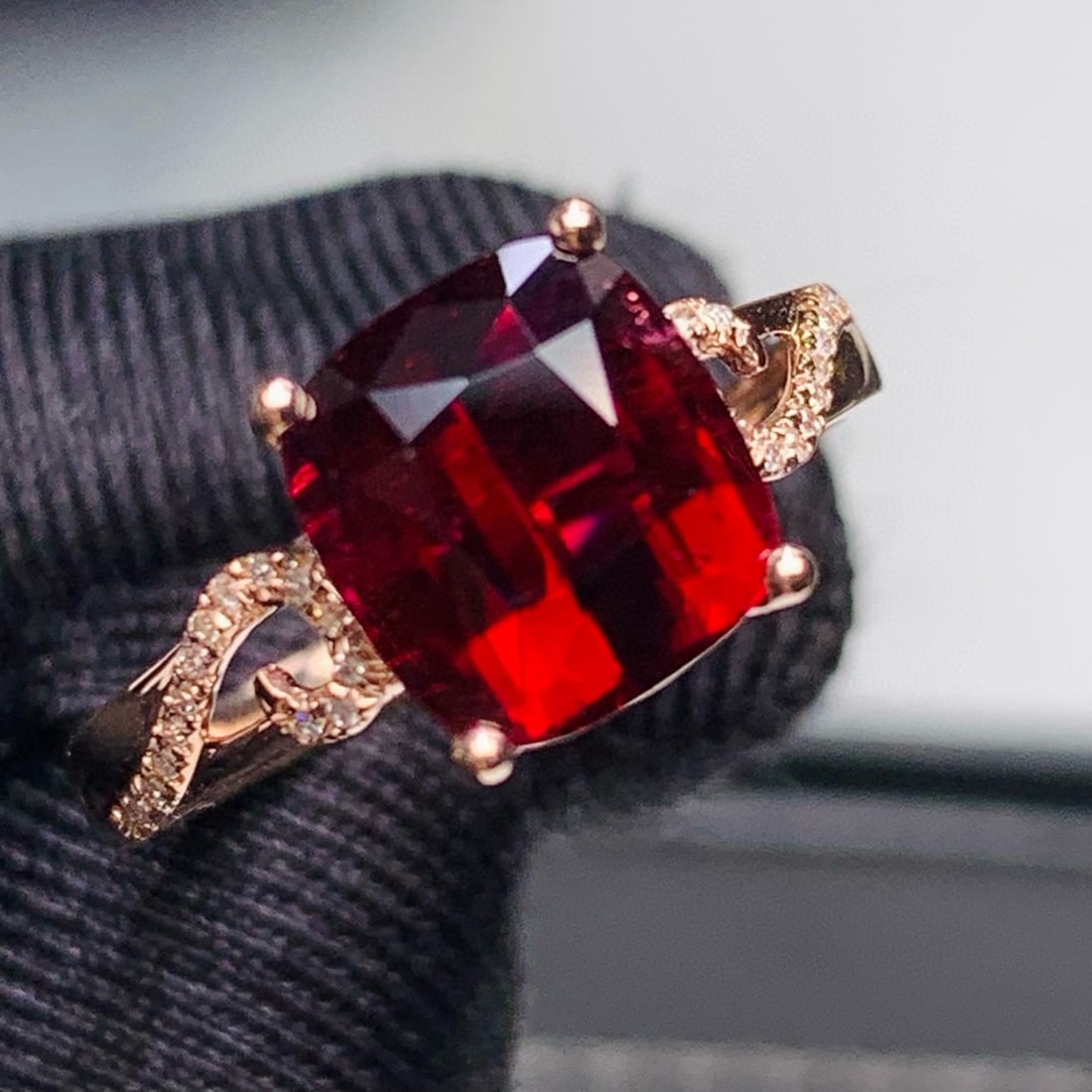 14k Gold 2.96 Ct Natural Tourmaline & Diamond Ring - 8