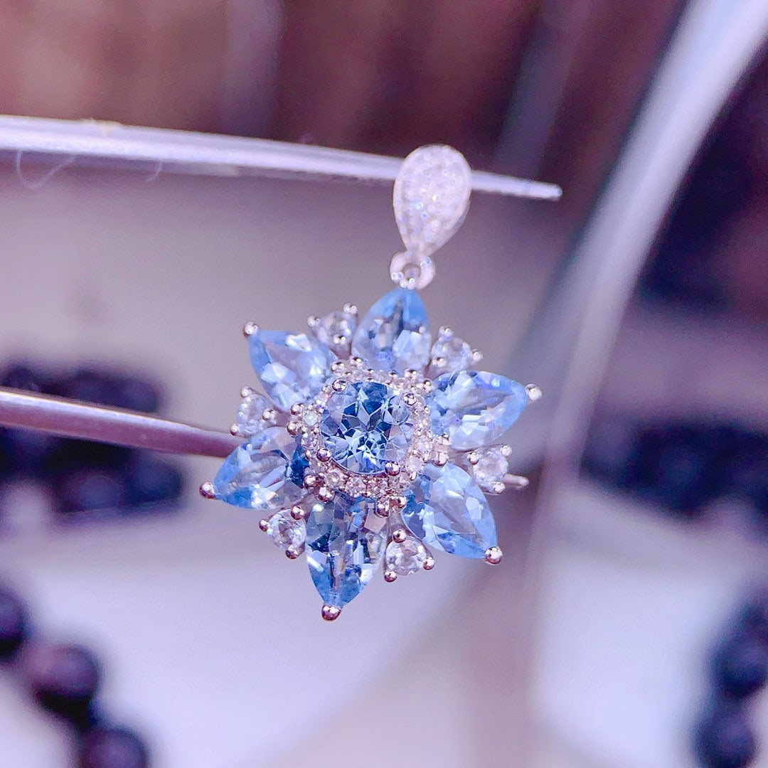 14k Gold 3.2 Ct Natural Aquamarine & Diamond Pendant( Without Chain ) - 2