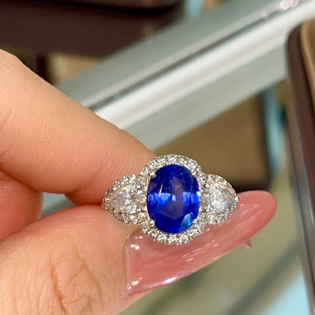 14k Gold 4.40 Ctw Natural Sapphire & Diamond Ring - 2