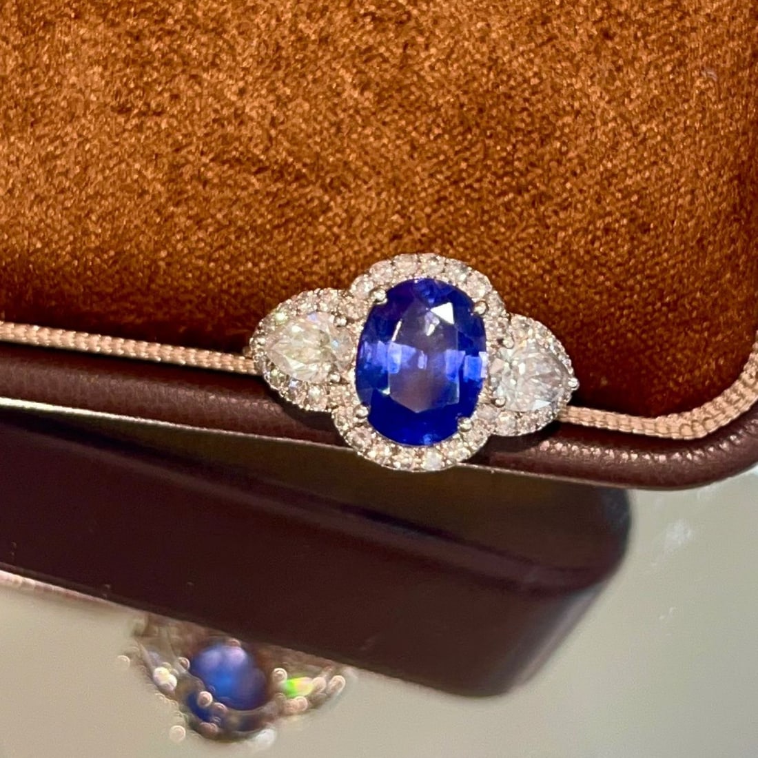 14k Gold 4.40 Ctw Natural Sapphire & Diamond Ring - 4