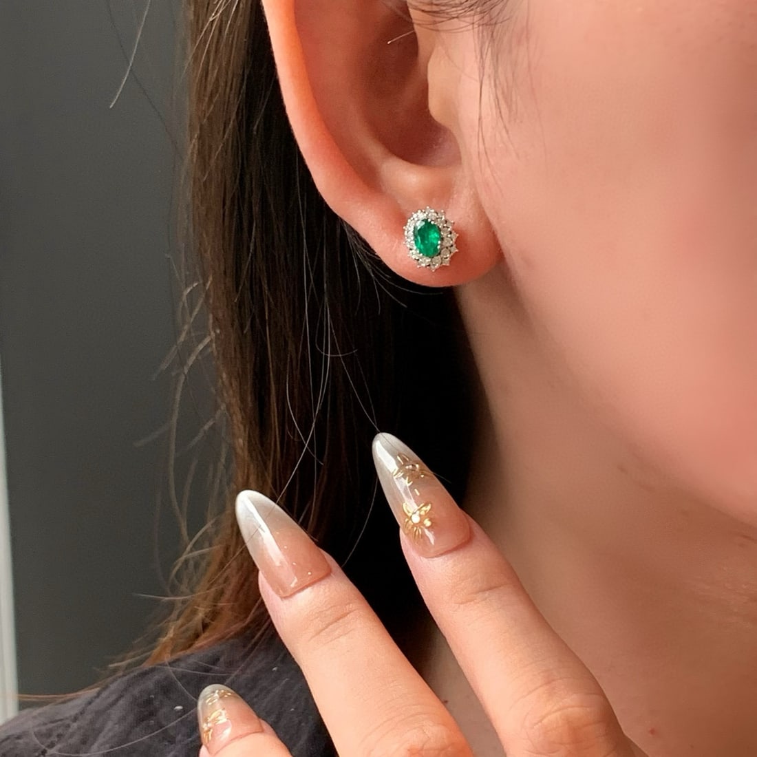 14k Gold 1.36 Ctw Natural Emerald & Diamond Earrings - 5