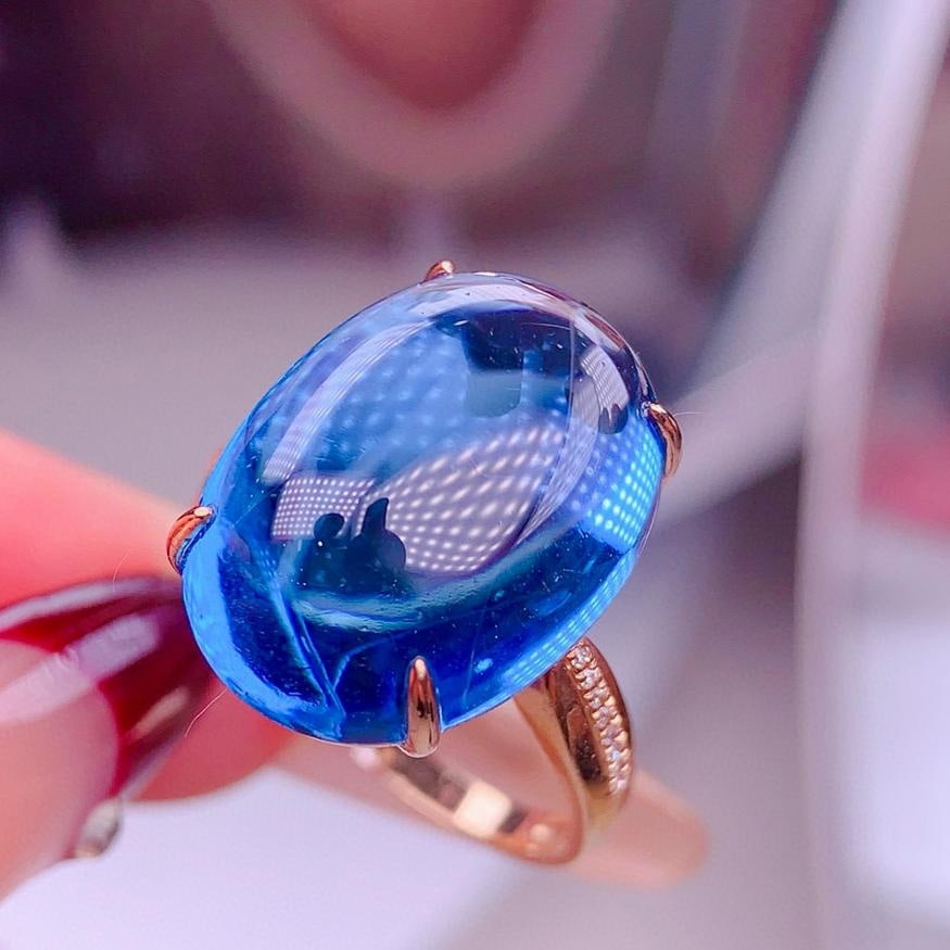 14k Gold 19.95 Ct Natural Topaz & Diamond Ring: Ref:231157194 // gold content:14k gold // ring size:7. 25us // // main gemstone:topaz // shape:oval // carat weight:19. 95ct // color:blue // treatment:natural // // adjacent gemstone 2 : diamond //