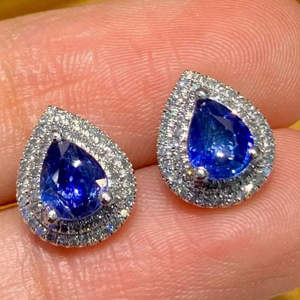 14k Gold 1.3 Ct Natural Sapphire & Diamond Earrings: Ref:231157215 // gold content:14k gold // main gemstone:sapphire // shape:pear // carat weight:1. 3ct // color:blue // treatment:natural // // adjacent gemstone 2 : diamond // shape:round // clarity
