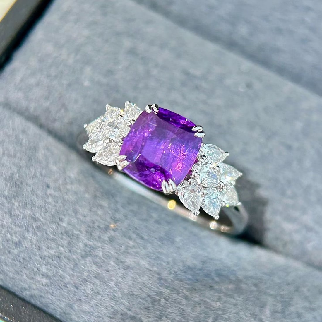 14k Gold 2.75 Ctw Natural Sapphire & Diamond Ring - 7