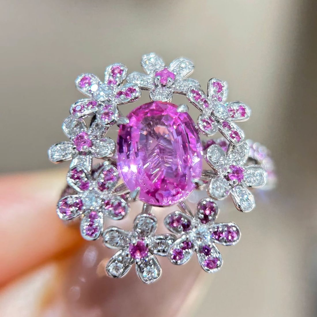 14k Gold 2.56 Ctw Natural Sapphire & Diamond Ring: Ref:231157218 // gold content:14k gold // ring size:7. 25us // // main gemstone:sapphire // shape:oval // carat weight:1. 58ct // color:pink // treatment:natural // // adjacent gemstone 2 : diamond //