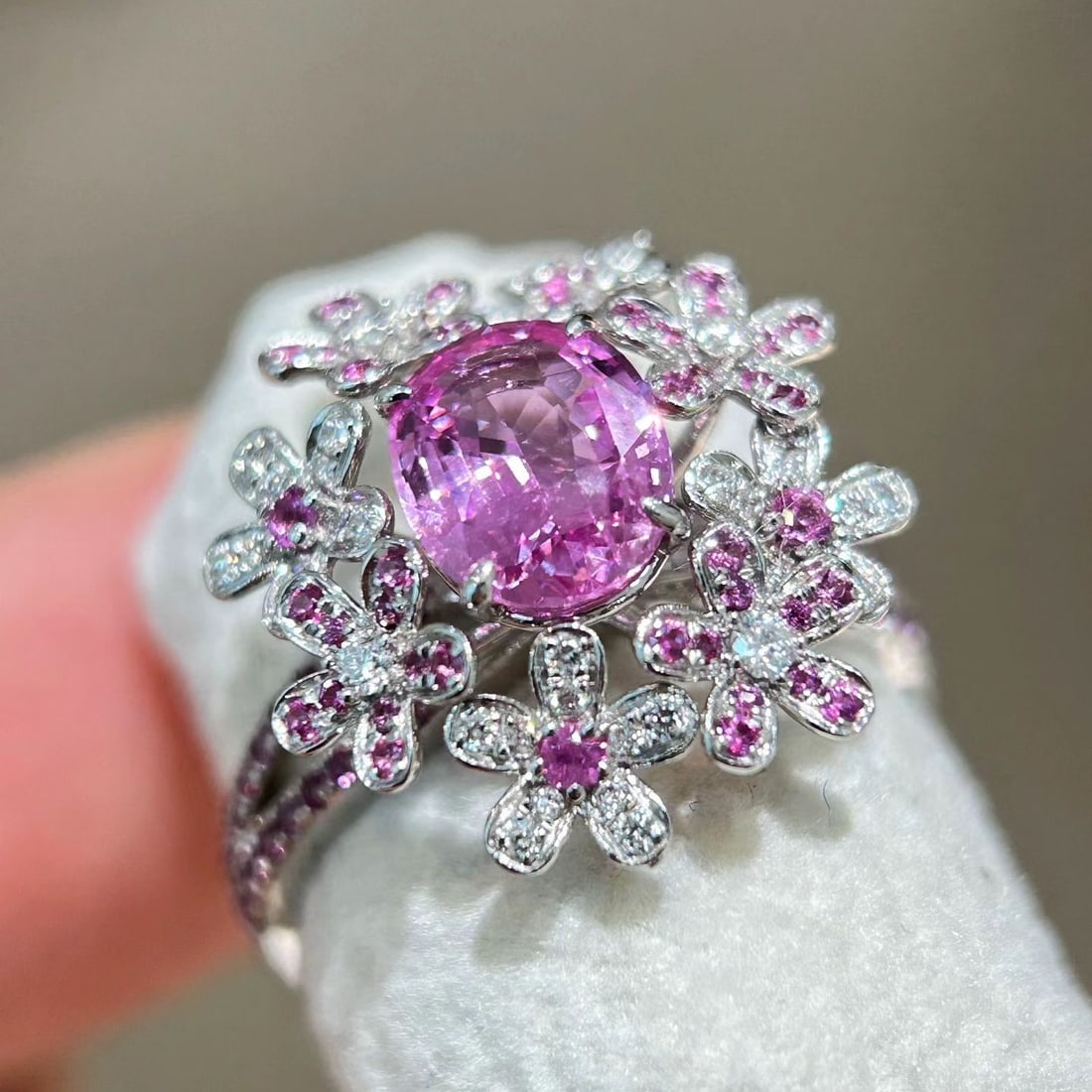 14k Gold 2.56 Ctw Natural Sapphire & Diamond Ring - 4