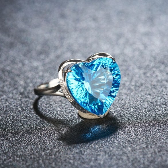 14k Gold 14.8 Ct Natural Topaz & Diamond Ring - 2