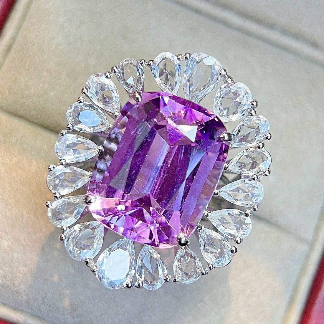 14k Gold 20.03 Ctw Natural Kunzite & Sapphire Ring: Ref:231157243 // gold content:14k gold // ring size:7. 25us // // main gemstone:kunzite // shape:cushion // carat weight:15. 3ct // color:pinkish purple // treatment:natural // // adjacent gemstone 2