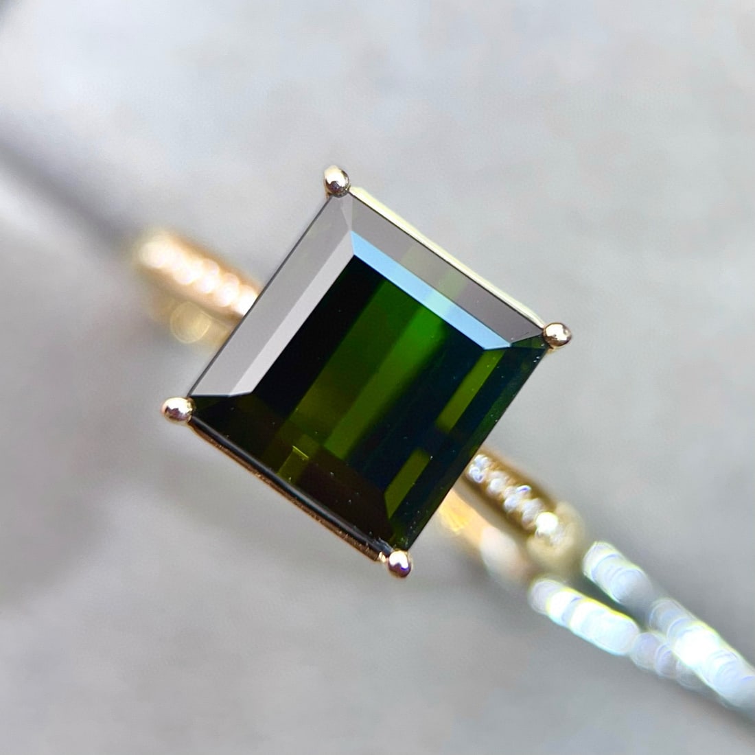14k Gold 4.38 Ctw Natural Tourmaline & Diamond Ring - 6
