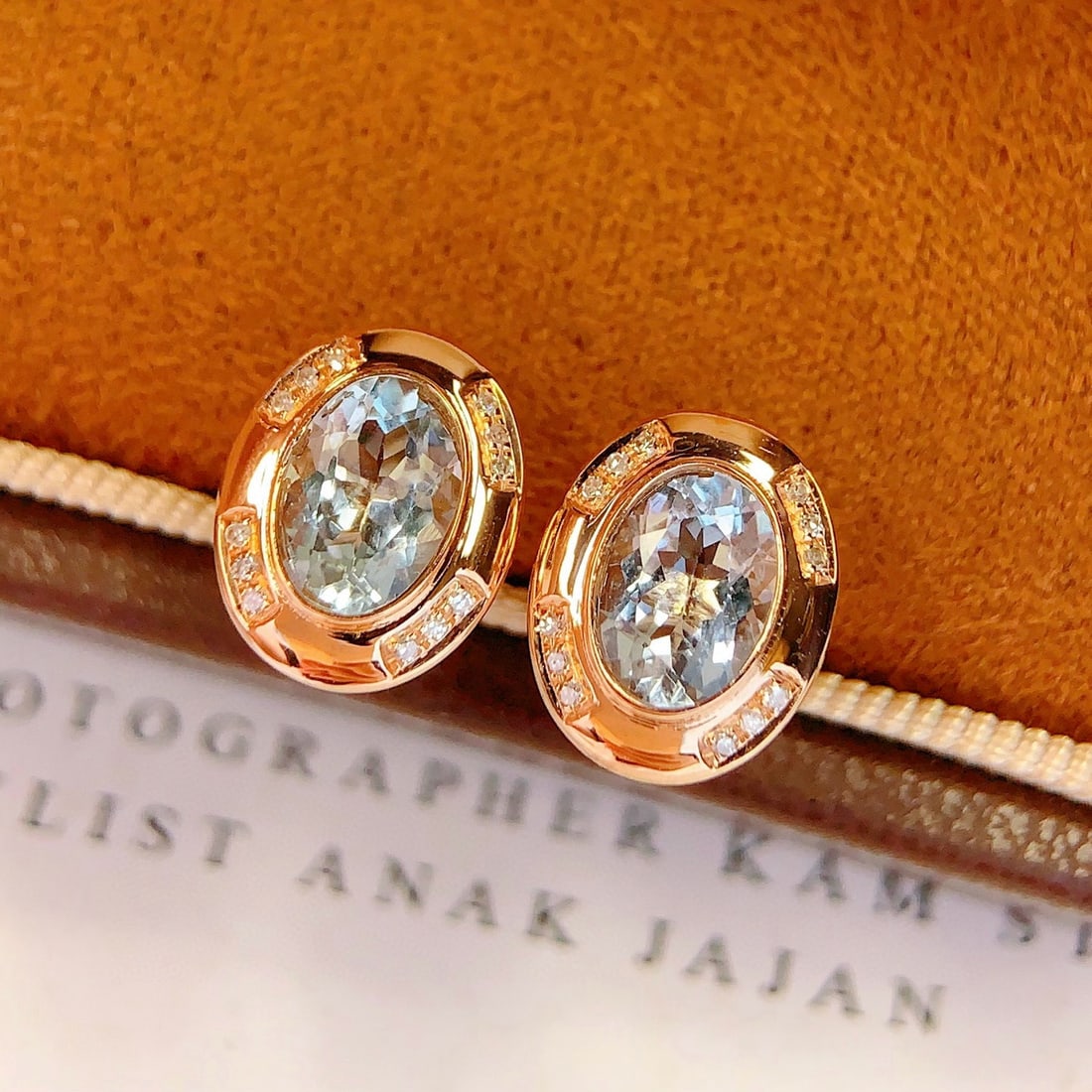 14k Gold 1.6 Ct Natural Aquamarine & Diamond Earrings - 3