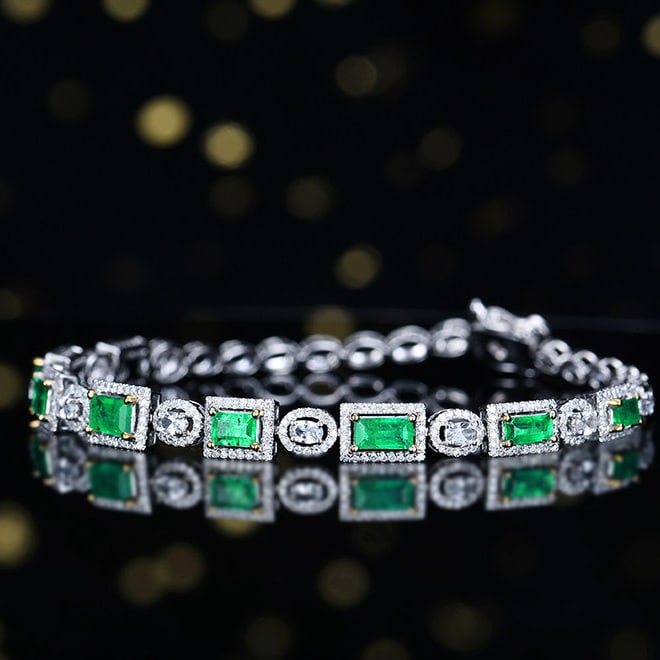 14k Gold 2.24 Ctw Natural Emerald & Diamond Bracelet - 2