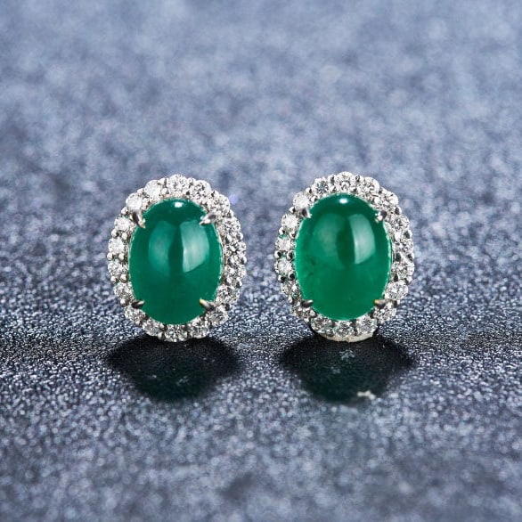 14k Gold 3.65 Ctw Natural Emerald & Diamond Earrings: Ref:231158046 // gold content:14k gold // main gemstone:emerald // shape:oval // carat weight:3. 18ct // color:green // treatment:natural // // adjacent gemstone 2 : diamond // shape:round // carat we