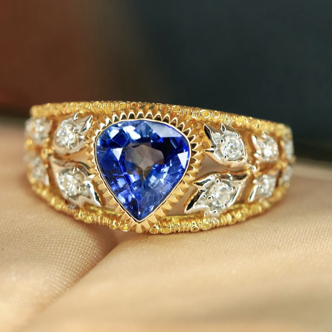 14k Gold 1.86 Ctw Natural Sapphire & Diamond Ring - 2