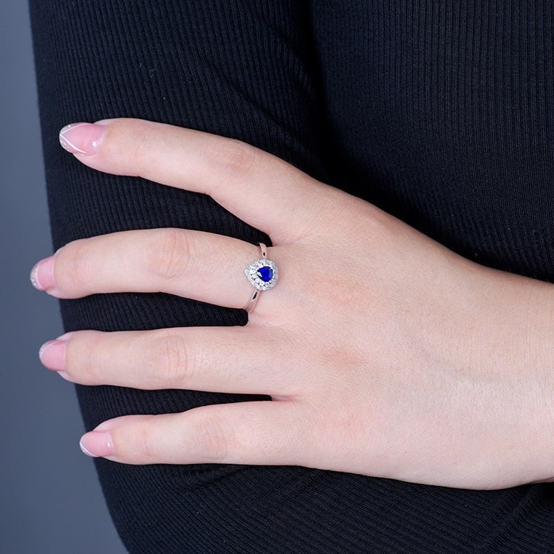 14k Gold 0.68 Ctw Natural Sapphire & Diamond Ring - 6