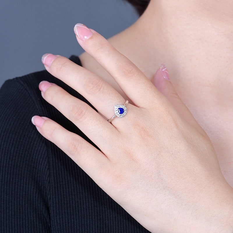 14k Gold 0.68 Ctw Natural Sapphire & Diamond Ring - 7