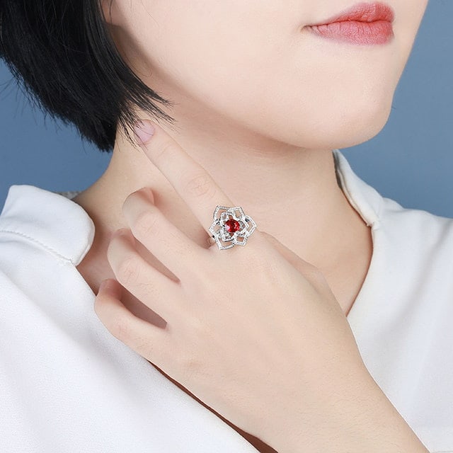 14k Gold 1.35 Ctw Natural Ruby & Diamond & Flowers Ring - 5