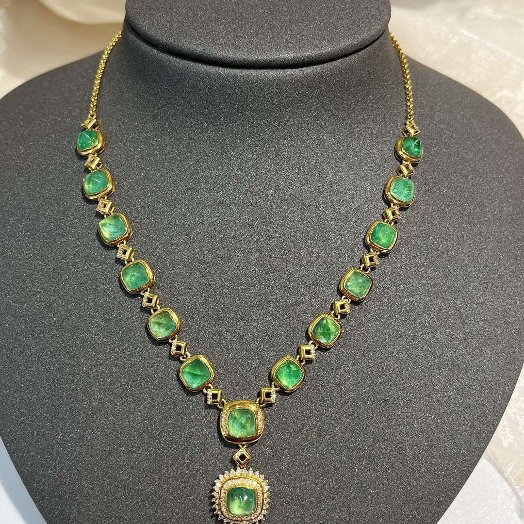 14k Gold 10.36 Ct Natural Emerald & Diamond Necklace - 4