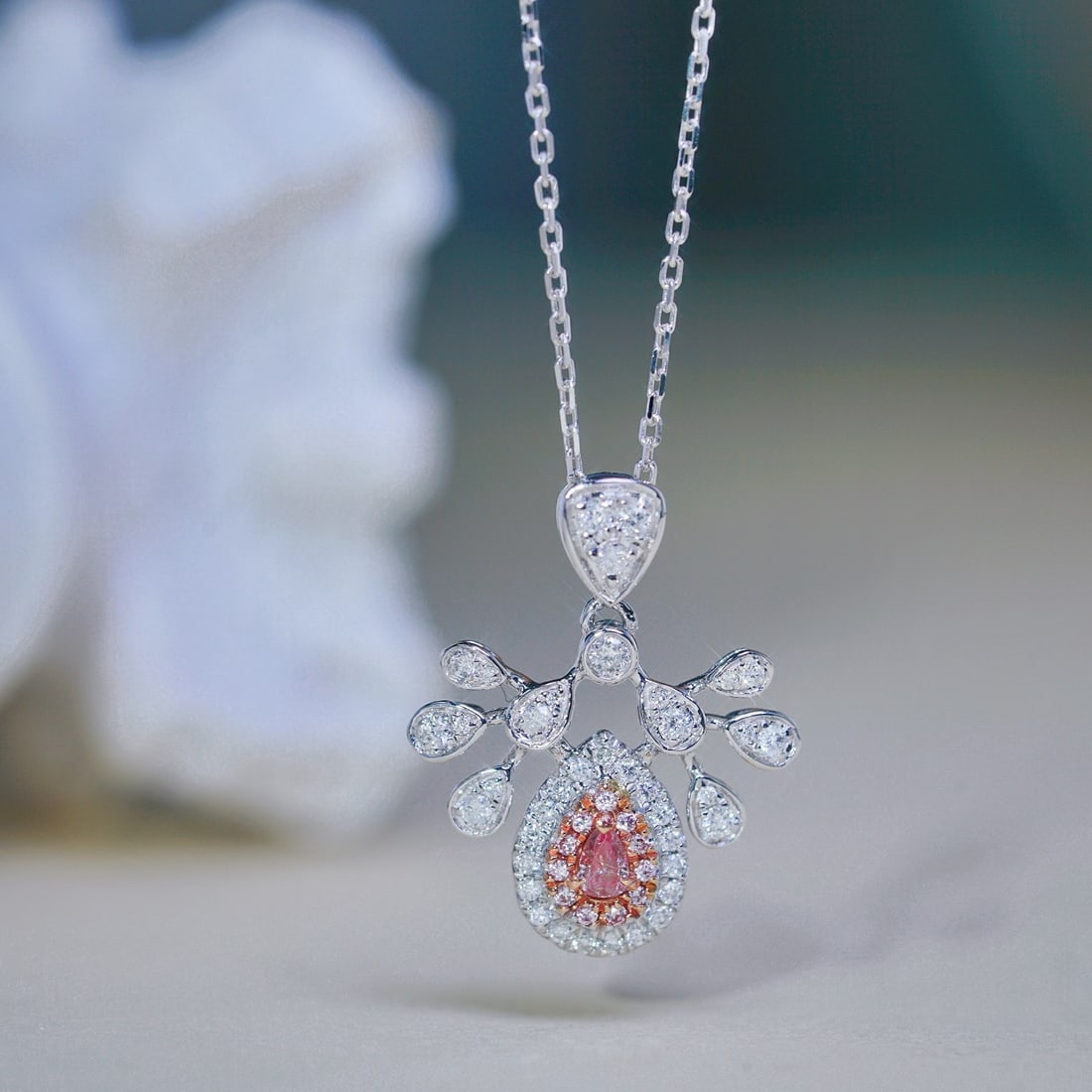 14k Gold 0.35 Ct Natural Color Diamond Necklace: Ref:231158086 // gold content:14k gold // main gemstone:diamond // shape:multiple // carat weight:0. 35ct // clarity grade:vs-si // color:color // treatment:natural // Condition: New Low Estimate: