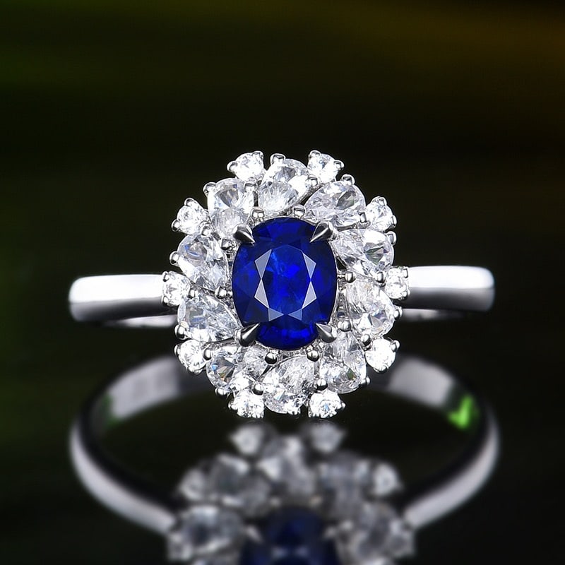 14k Gold 0.84 Ct Natural Sapphire & Sapphire Ring: Ref:231158089 // gold content:14k gold // ring size:7. 25us // // main gemstone:sapphire // shape:oval // carat weight:0. 84ct // color:royal blue // treatment:natural // // adjacent gemstone 2 : sapp