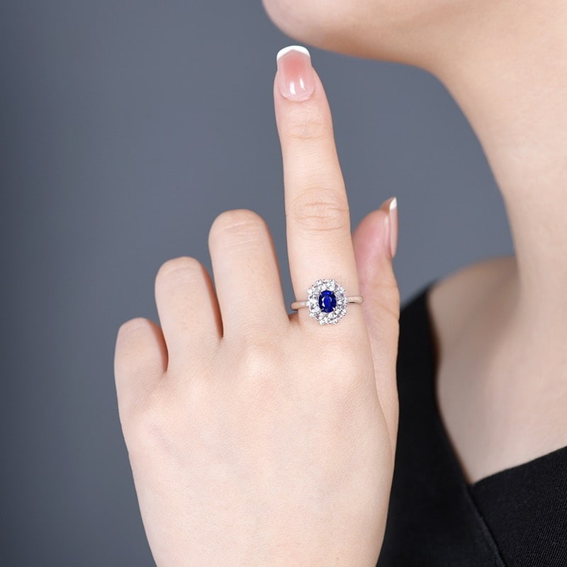 14k Gold 0.84 Ct Natural Sapphire & Sapphire Ring - 7