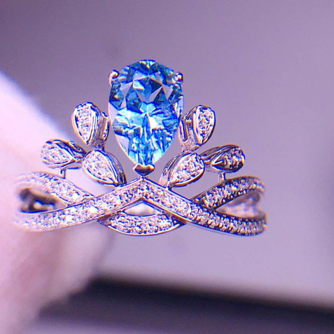 14k Gold 1.02 Ct Natural Aquamarine & Diamond Ring: Ref:231158093 // gold content:14k gold // ring size:7. 25us // // main gemstone:aquamarine // shape:pear // carat weight:1. 02ct // color:blue // treatment:natural // // adjacent gemstone 2 : diamond 