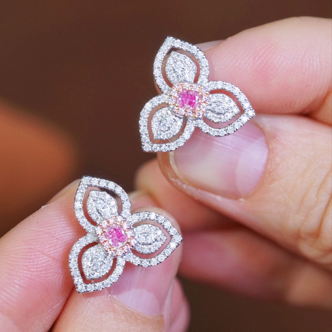 14k Gold 1.00 Ctw Natural Pink Diamond & Diamond Earrings - 3