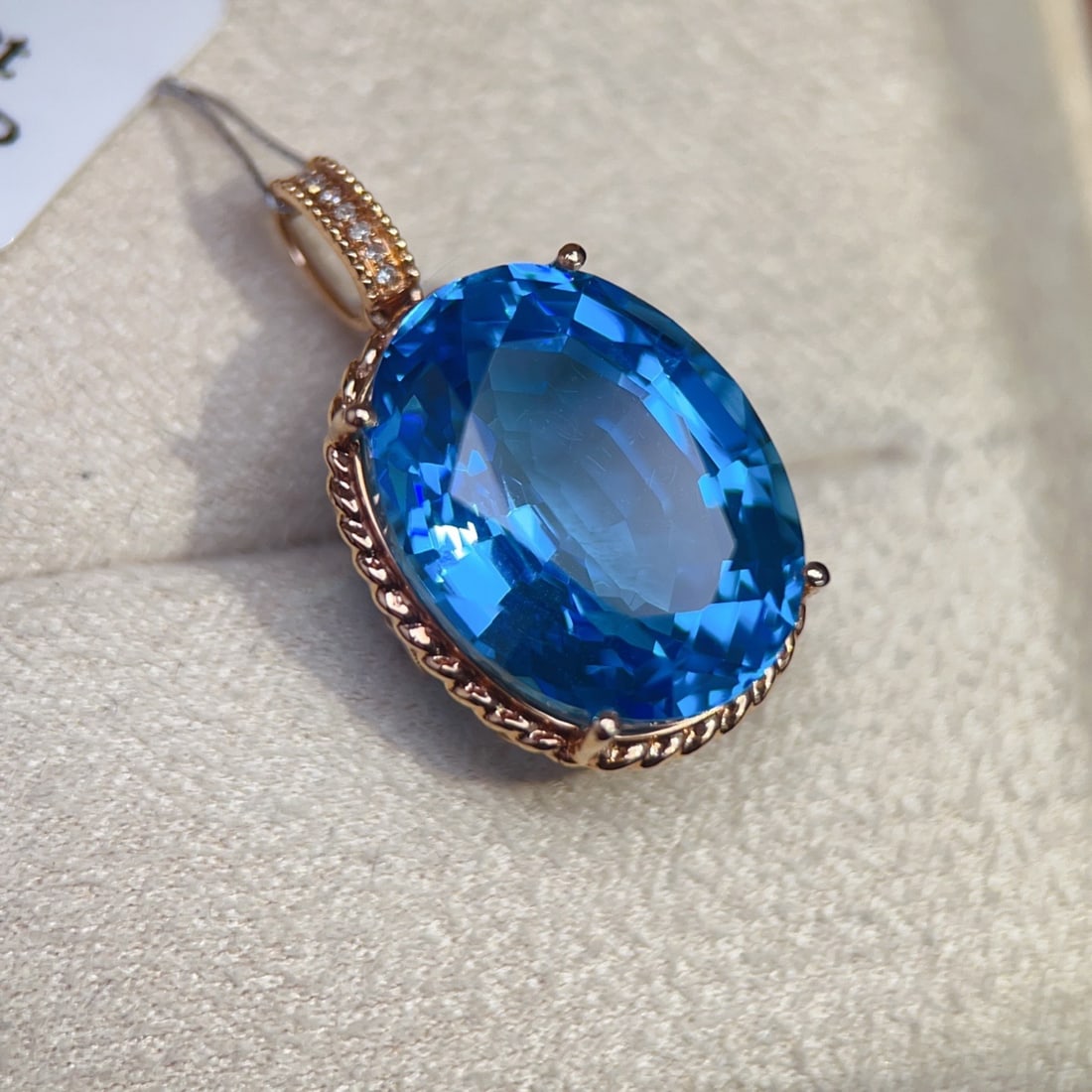 14k Gold 19.72 Ctw Natural Topaz & Diamond Pendant( Without Chain ) - 3